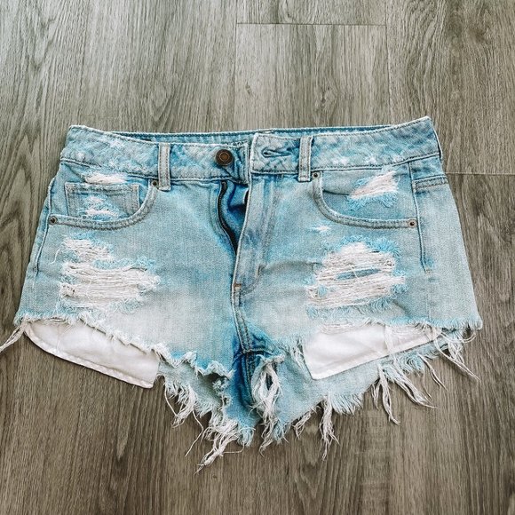 American Eagle Outfitters Distressed Light Wash Jean Shorts - Picture 5 of 8